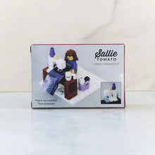 Load image into Gallery viewer, Sewist Building Block Set - Sallie Tomato