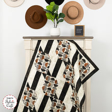 Load image into Gallery viewer, BIG Block 3 Yard Quits - Fabric Cafe