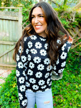 Load image into Gallery viewer, Black &amp; White Delia Daisy Print Long Sleeve Top
