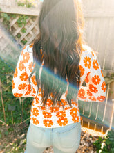 Load image into Gallery viewer, White &amp; Orange Delia Daisy Print Long Sleeve Top
