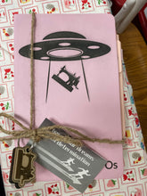 Load image into Gallery viewer, UFOs Notebook Pen &amp; Keychain Set - K &amp; M Designs
