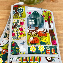 Load image into Gallery viewer, Home Grown Double Oven Glove