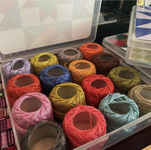 Load image into Gallery viewer, Summit St Box - Happy Cat