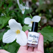 Load image into Gallery viewer, Northern Nail Polish - Trillium
