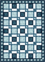Load image into Gallery viewer, Holly Jolly 5-Yard Quilts - Fabric Cafe
