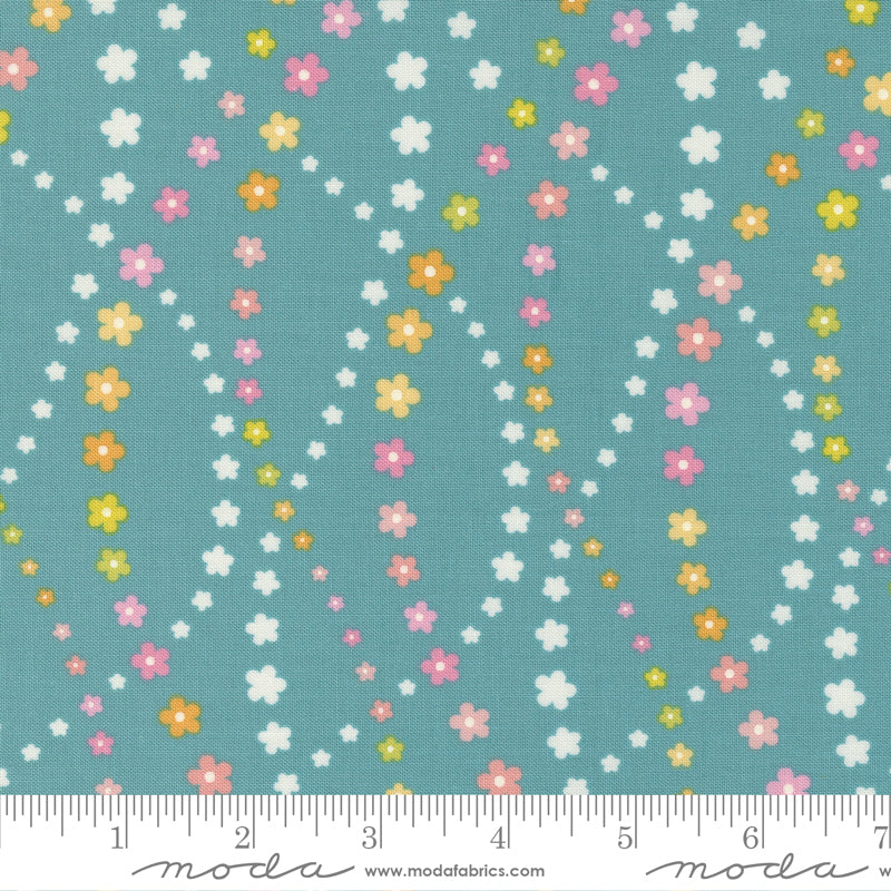 Turquoise Lazy Daisy - Flower Power