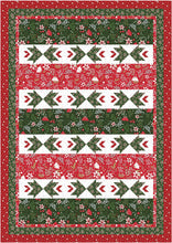 Load image into Gallery viewer, Holly Jolly 5-Yard Quilts - Fabric Cafe
