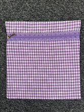 Load image into Gallery viewer, Purple Gingham Handmade Zipper Bag - Cassy Raymond
