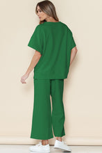 Load image into Gallery viewer, Emerald Green Textured Short Sleeve Pants Set
