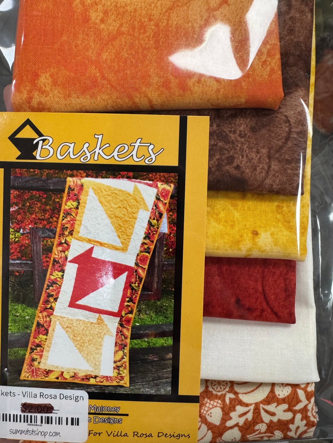 Fall Baskets Table Runner Kit