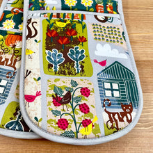 Load image into Gallery viewer, Home Grown Double Oven Glove
