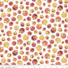 Load image into Gallery viewer, White Pumpkins - Fright Delight
